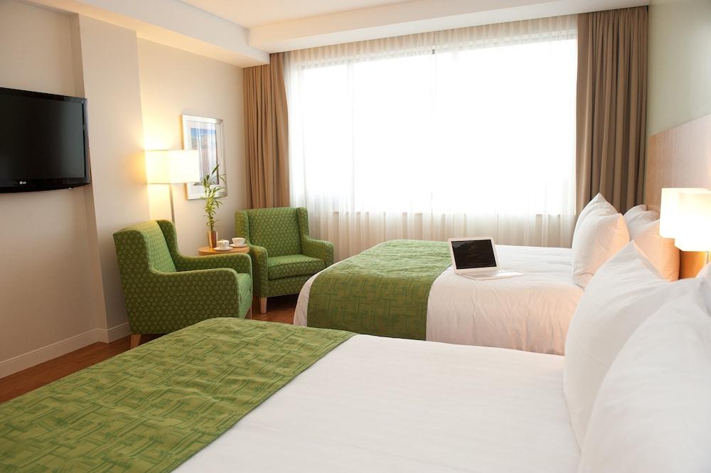 The Holman Grand Hotel ชาร์ลอตต์ทาวน์ ภายนอก รูปภาพ