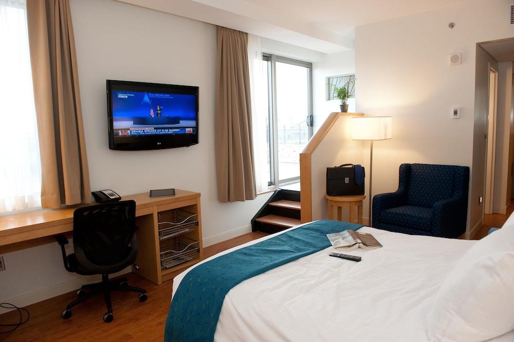 The Holman Grand Hotel ชาร์ลอตต์ทาวน์ ภายนอก รูปภาพ